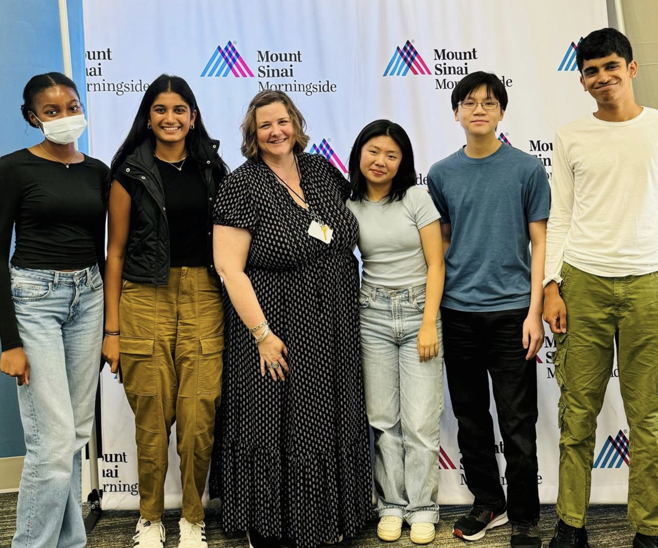 Claire Jiang with the Junior Medical Program cohort at Mount Sinai Morningside